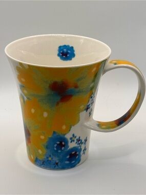 Starbucks 2006 Twisted Handle Watercolour Floral Mug.